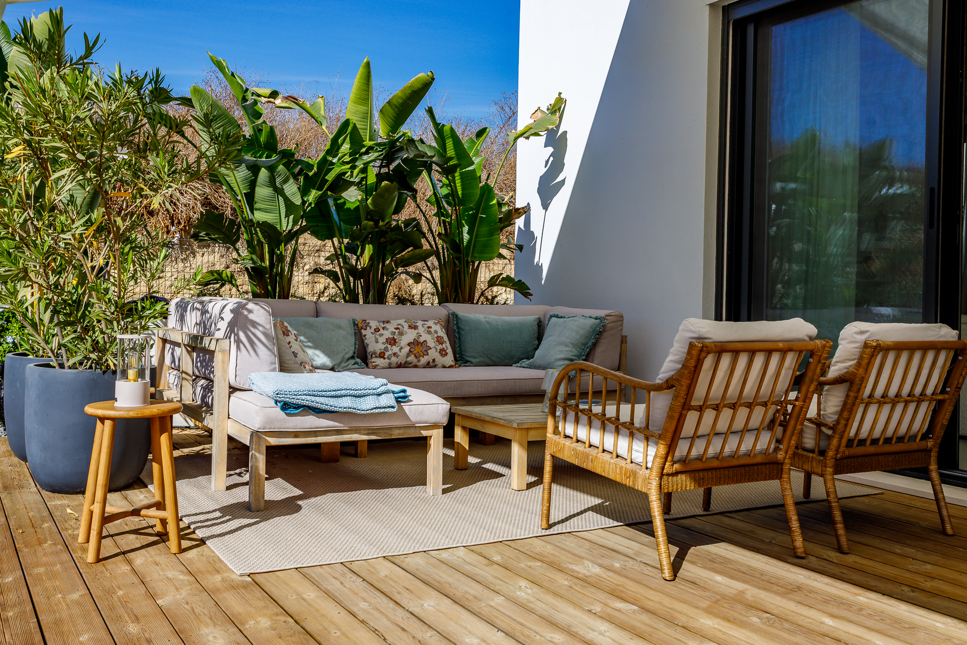 Garden lounge luxury villa Tavira Algarve